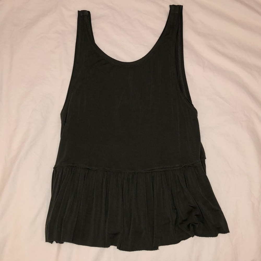 OLIVE GREEN FLOWY TANK TOP
